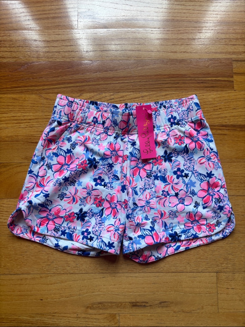 Lilly Pulitzer Skyler size XS Skyler NWT Pull-On Women's Shorts - Pink & Navy